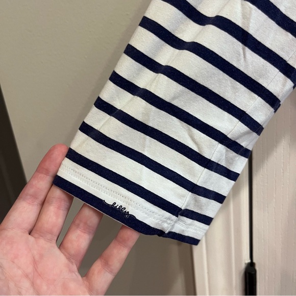 Lilly Pulitzer Waverly Top Bright Navy Blue Serene Stripe Medium Shirt - Picture 5 of 9